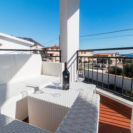 Suite Apartment La Punta Cala Gonone Exterior photo
