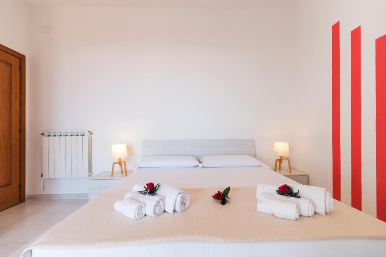 Suite Apartment La Punta Cala Gonone Exterior photo