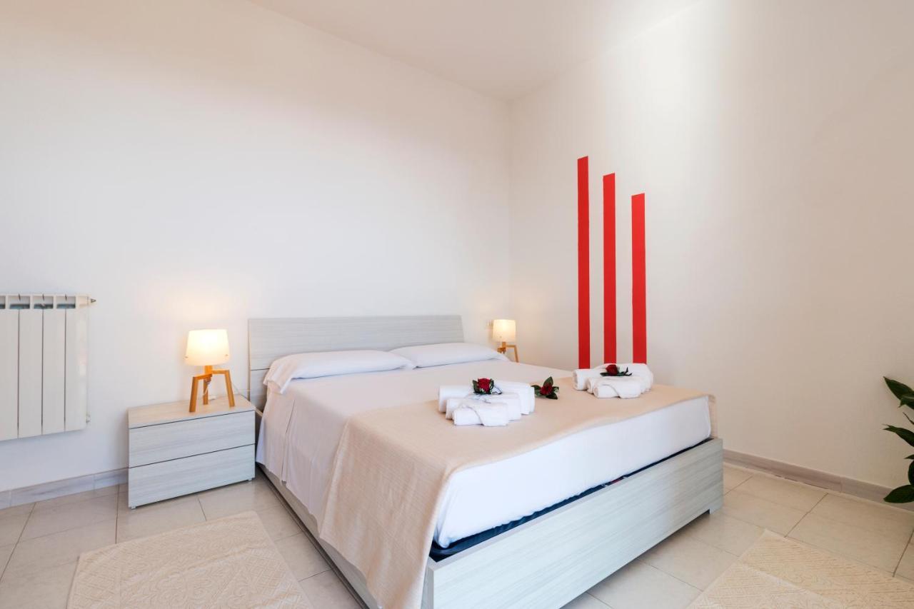 Suite Apartment La Punta Cala Gonone Exterior photo